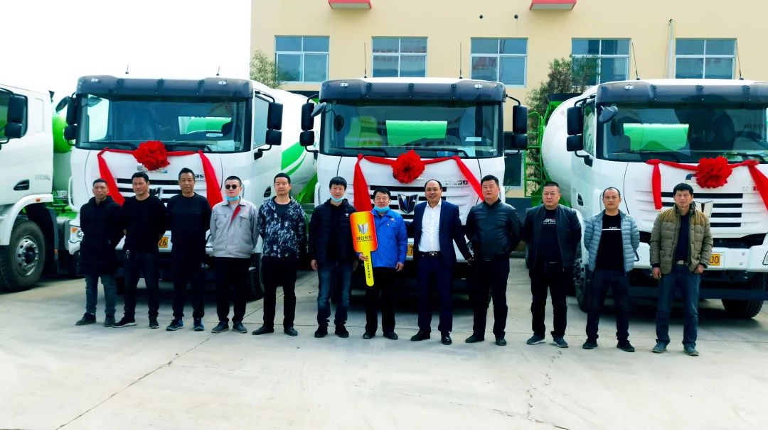 亮相古都！ 新老客戶共提車 這個(gè)組合當(dāng)真要火~