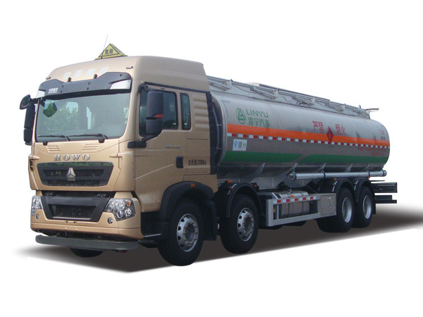 “凌宇”食用油鋁合金運輸半掛車批量進(jìn)入市場