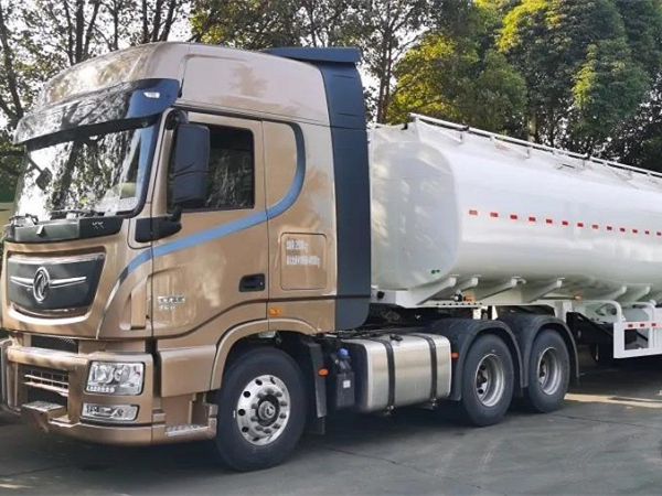 30臺(tái)凌宇罐車(chē)出口非洲，降本增效看得見(jiàn)！