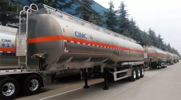 對戰(zhàn)薩德，民族品牌“凌宇”七倉液罐車轉(zhuǎn)戰(zhàn)東南亞！