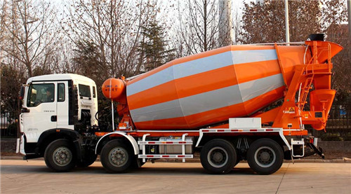 小方量攪拌車(chē)逆襲 選購(gòu)技巧您掌握沒(méi)？