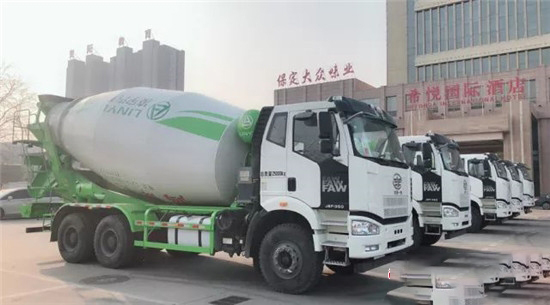 感謝有你，雄安有我！35臺(tái)凌宇攪拌車助力雄安新區(qū)建設(shè)
